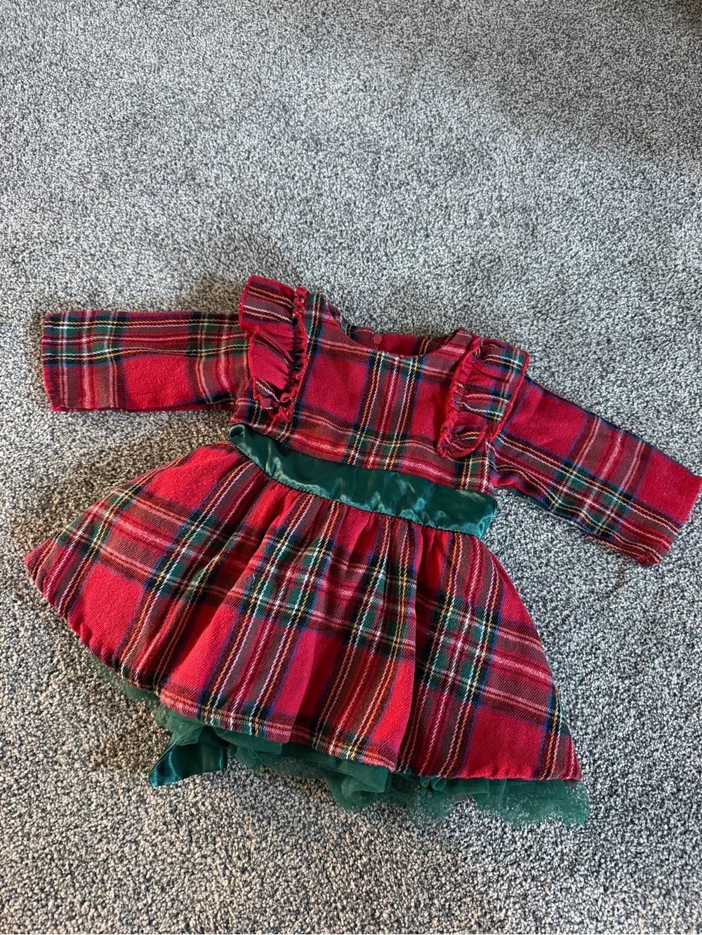 Holiday Red Plaid Girls' Formal Dress with Green bow